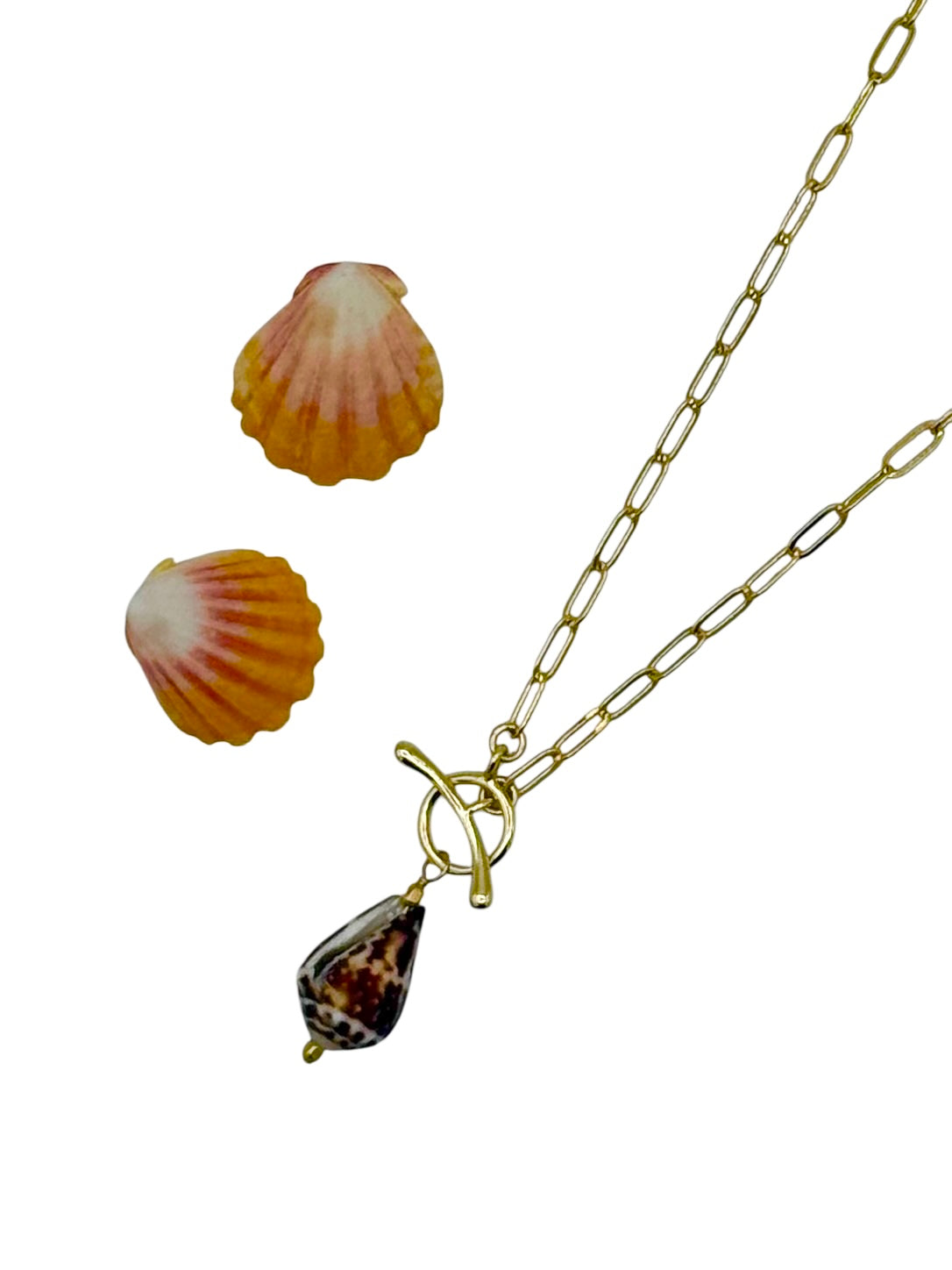 Island Shell Toggle Necklace