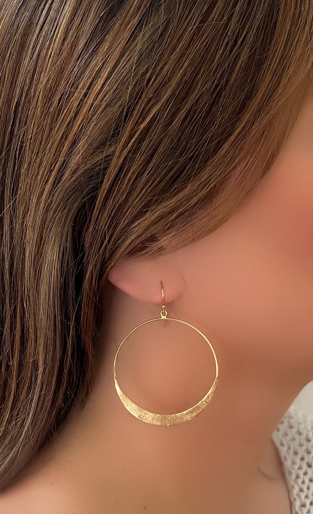 Moon Sliver Hoops
