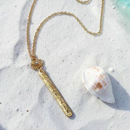 Vintage Pearl Flower Gold Bar Necklace