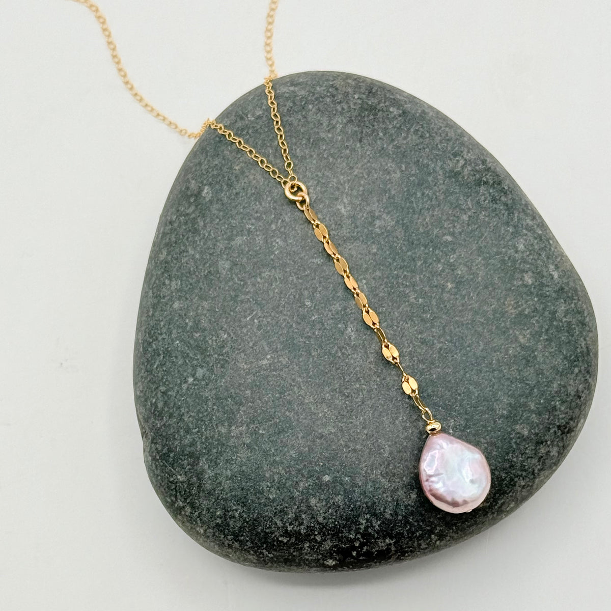Coastal Chic Dapped Chain Lariat Necklace Collection – Jelly Opal, Baroque Pearl & Hammered Gold