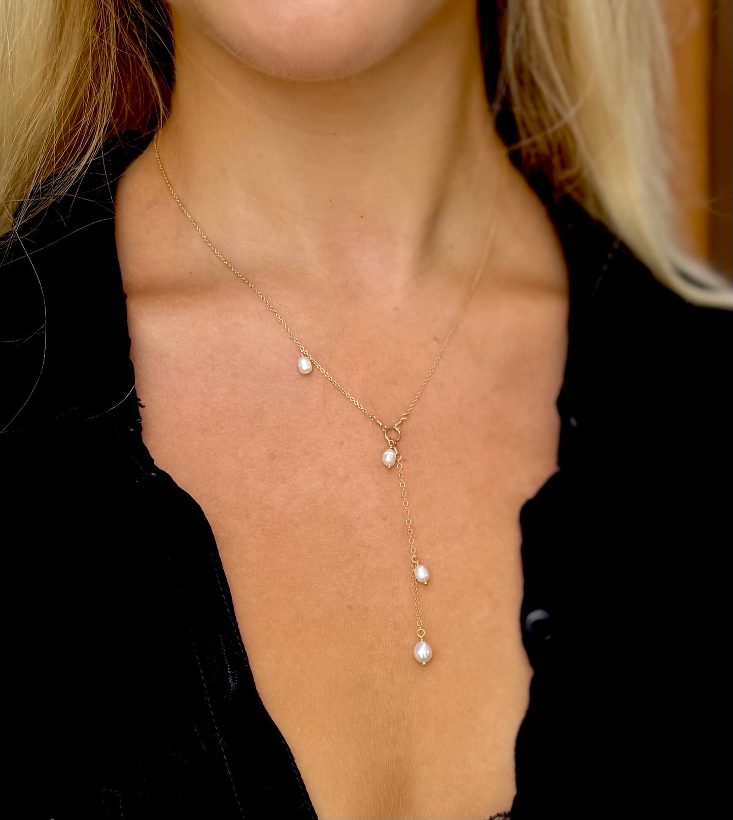 Simple Pearl Cascade Lariat