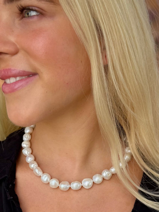 Lune De Mare Necklace