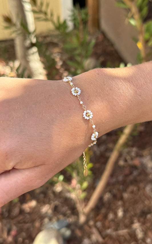 Daisy Bracelet