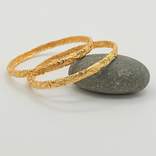 Gold Floral Engraved Bangle Bracelet | Vintage Botanical Statement Bracelet