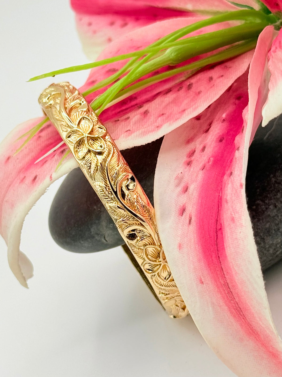 Heirloom Garden Deep Etched Floral Gold Bangles