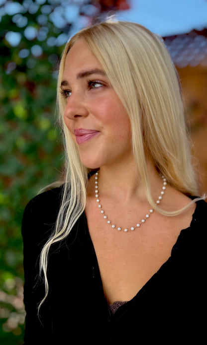 Solenne Pearl Necklace