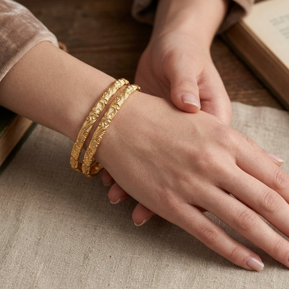 Vintage Island Style Floral Gold Bangle